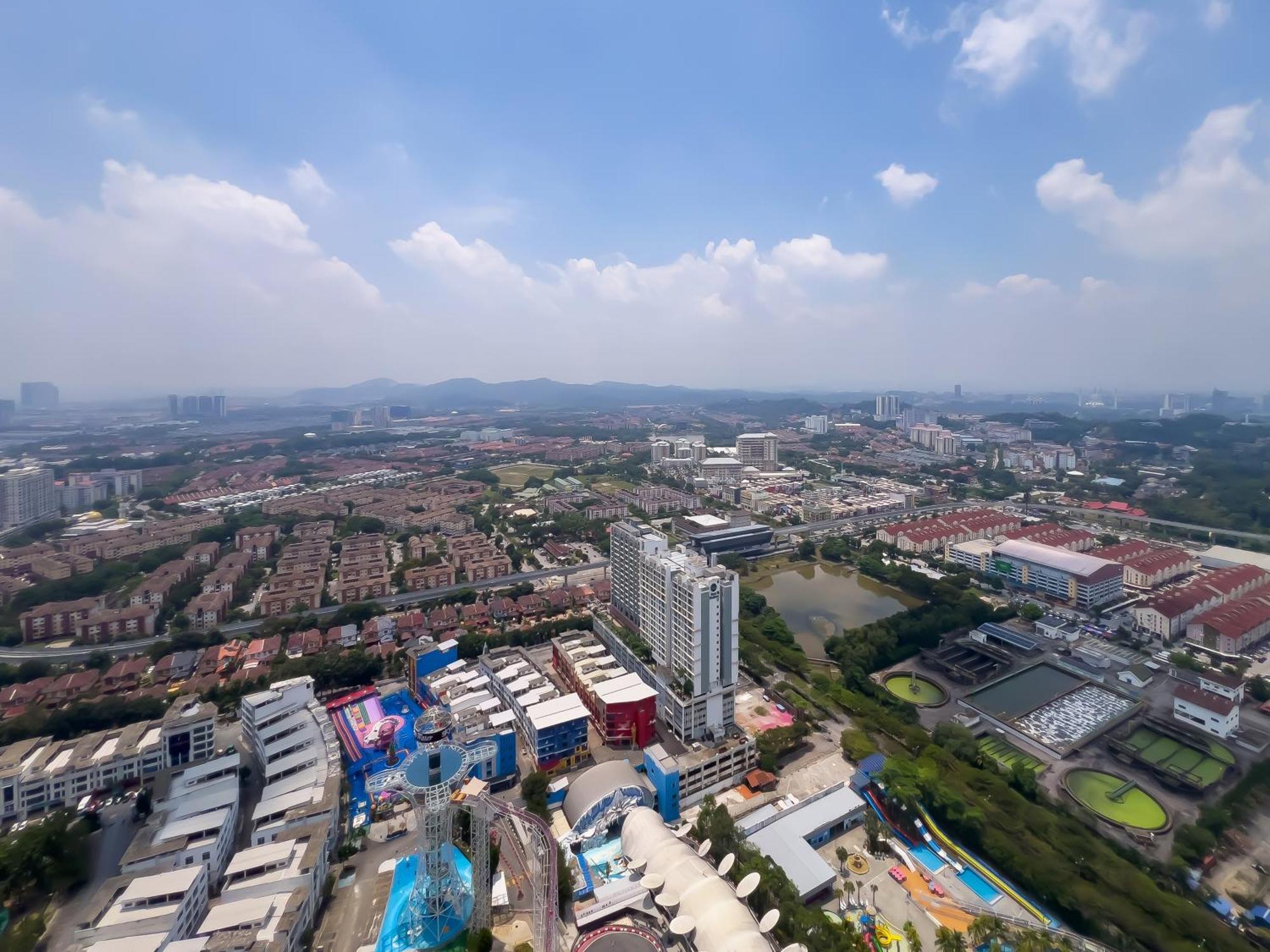 I-City Hill10 Double Tree, Shah Alam - Smarthome Kampong Padang Jawa Экстерьер фото